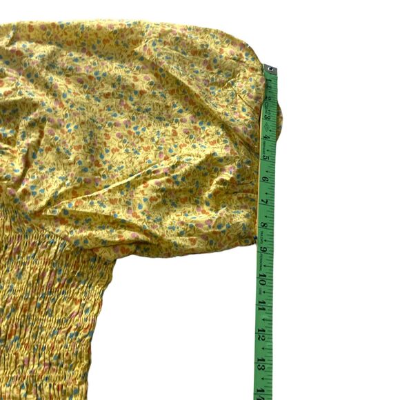 a.n.a a new approach Woman Yellow Shirred Blouse puff sleeves SZ/ XLT - Picture 3 of 10